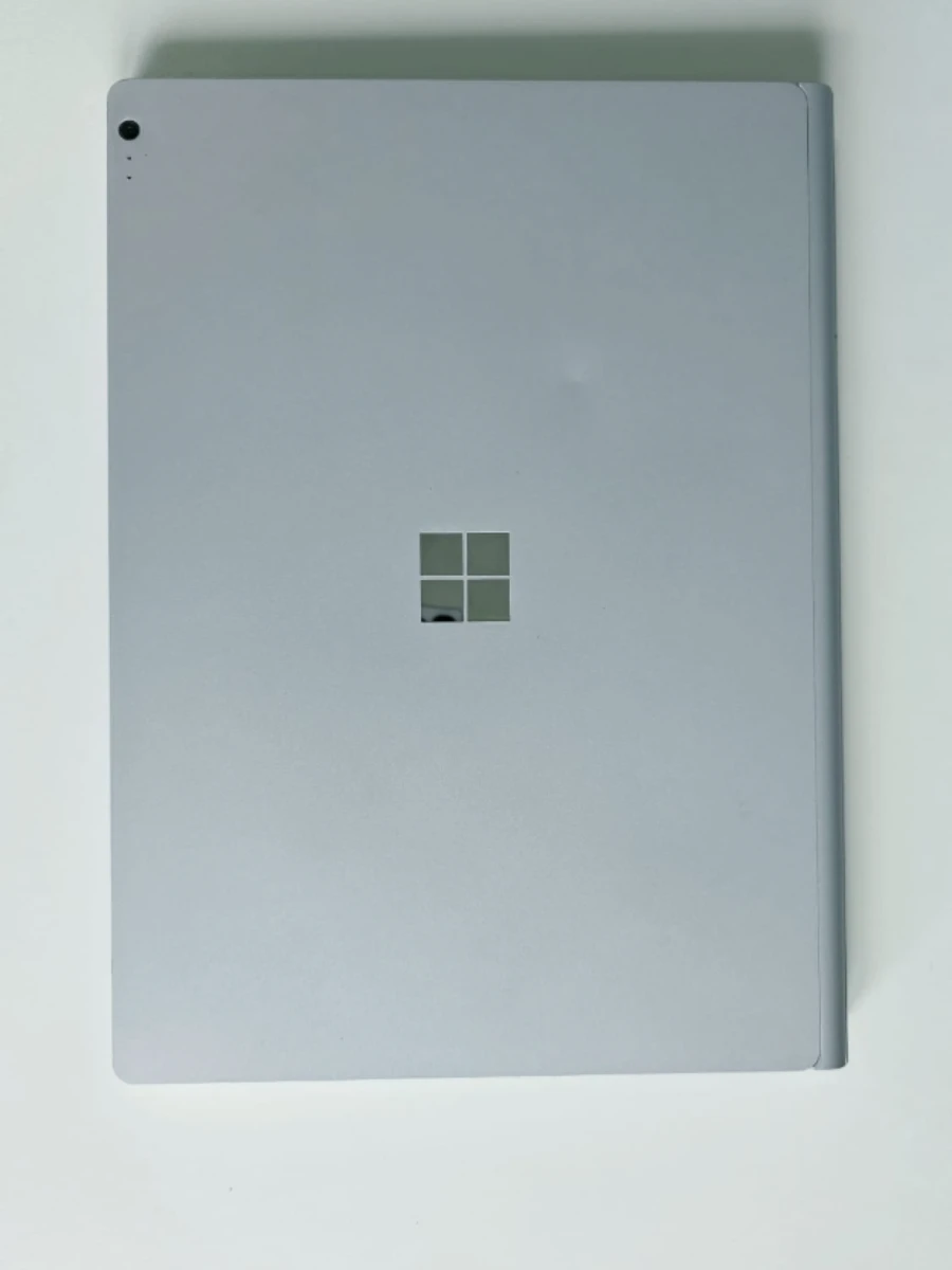 Microsoft Surface Book 2 8Go/256Go SSD Nvidia Gtx Windows Pro
