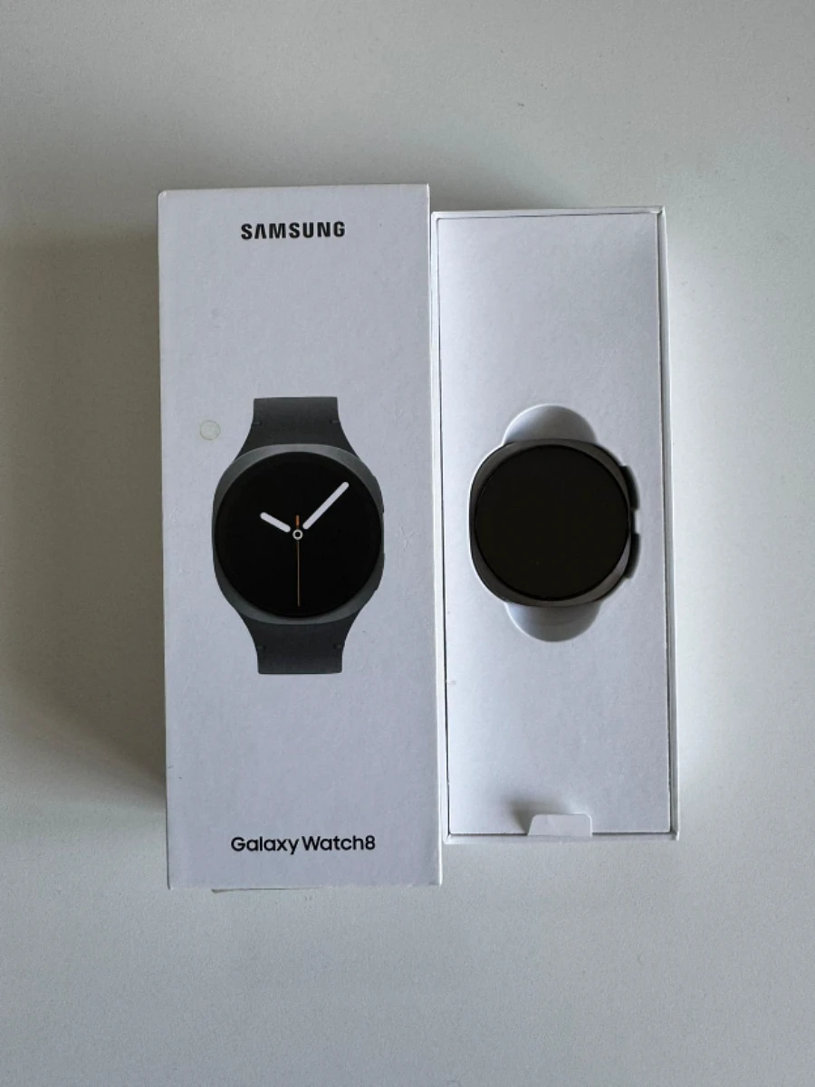 Samsung Galaxy Watch 8 44mm graphite