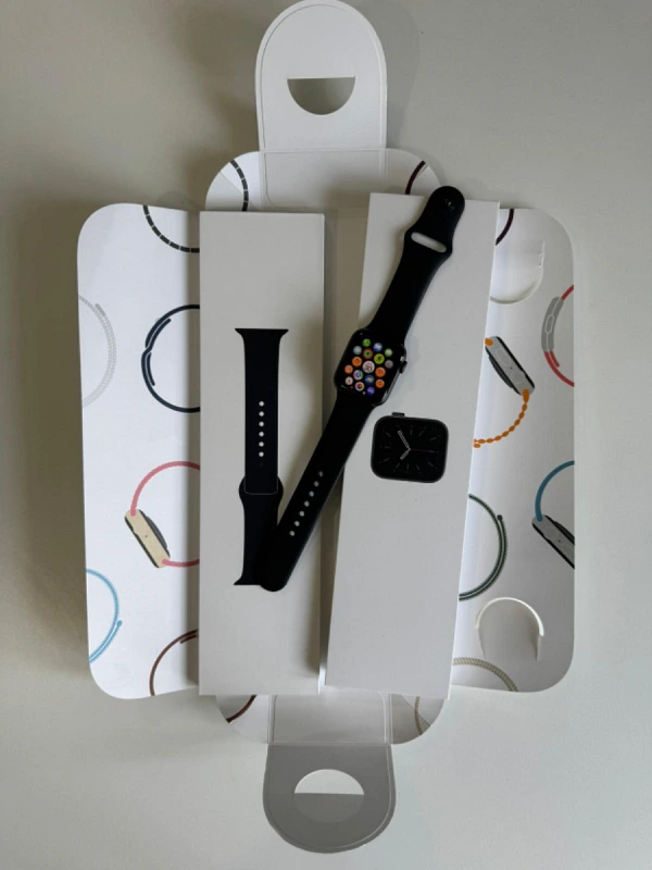 Apple Watch série 6 40mm noir