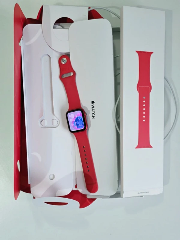 Apple Watch série 6 40mm rouge