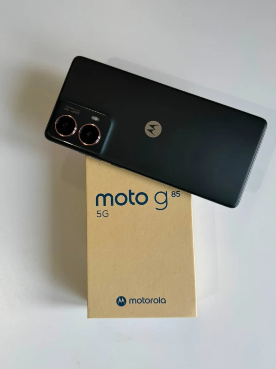 Motorola Moto G85 5G 8Go / 256Go gris charbon