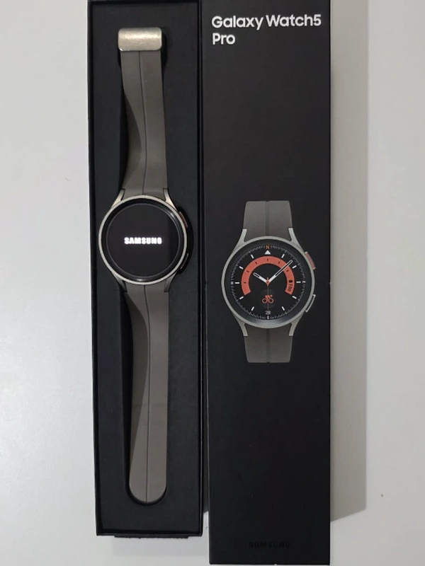 Samsung Galaxy Watch 5 Pro 45mm Gris