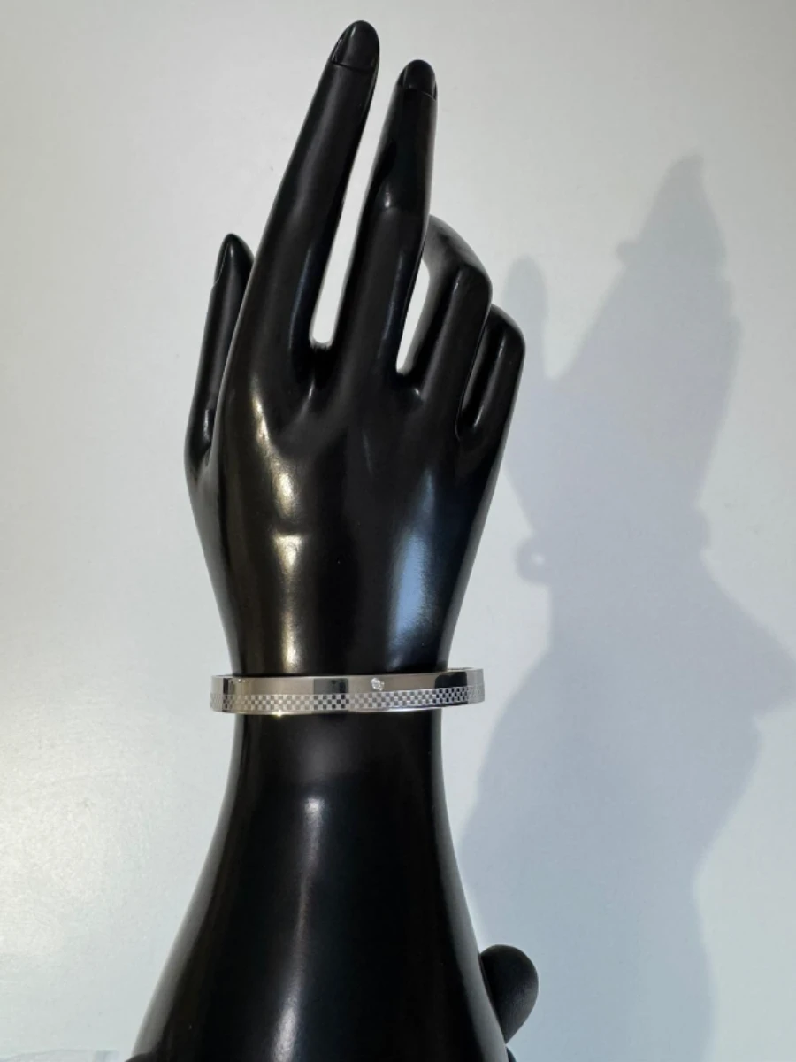 Bracelet en acier inoxydable argenté