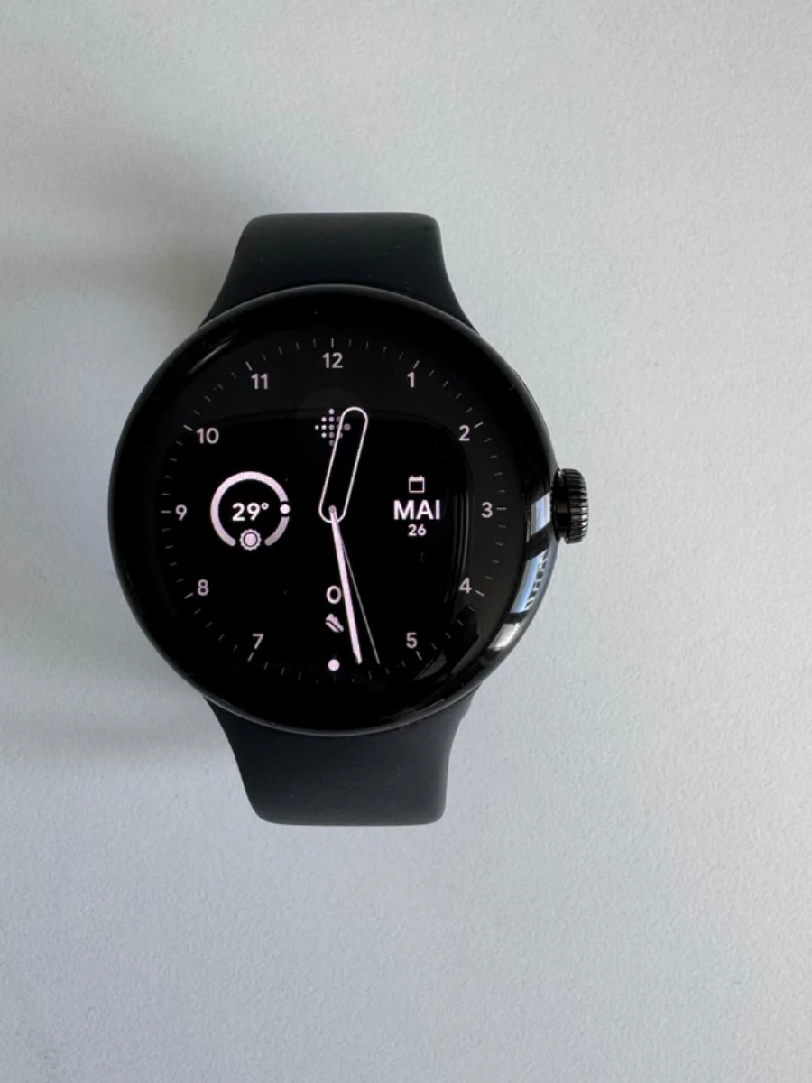 Google Pixel Watch 1 LTE cadran noir
