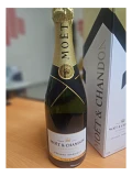 CHAMPAGNE-MOET ET CHANDON