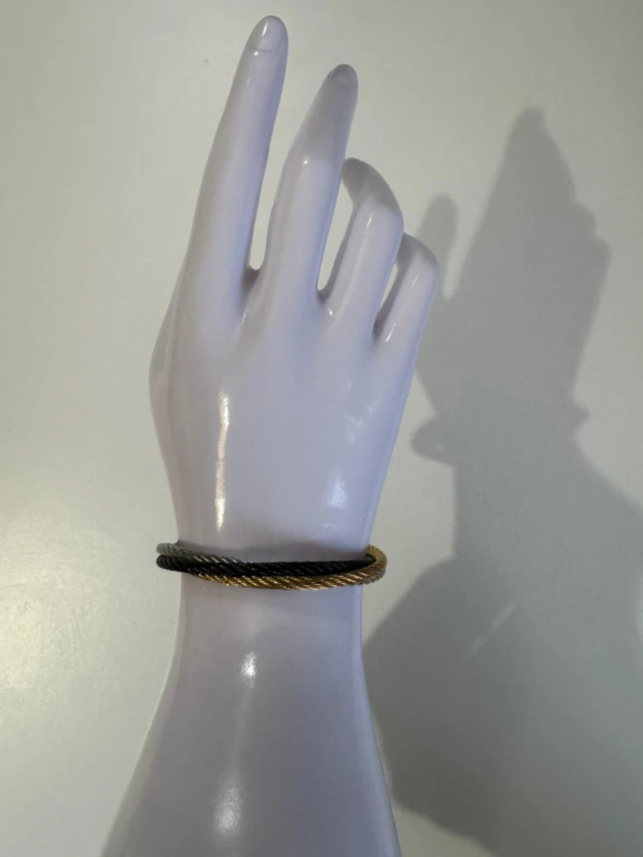 Bracelet tressé en acier inoxydable tricolore (doré/argenté/noir)