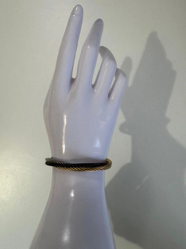 Bracelet tressé en acier inoxydable tricolore (doré/argenté/noir)